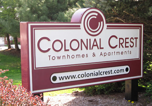 colonialCrest